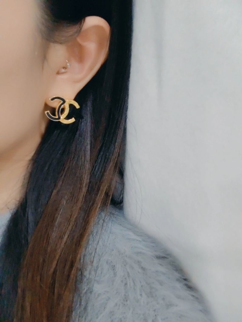 Ch**el earrings